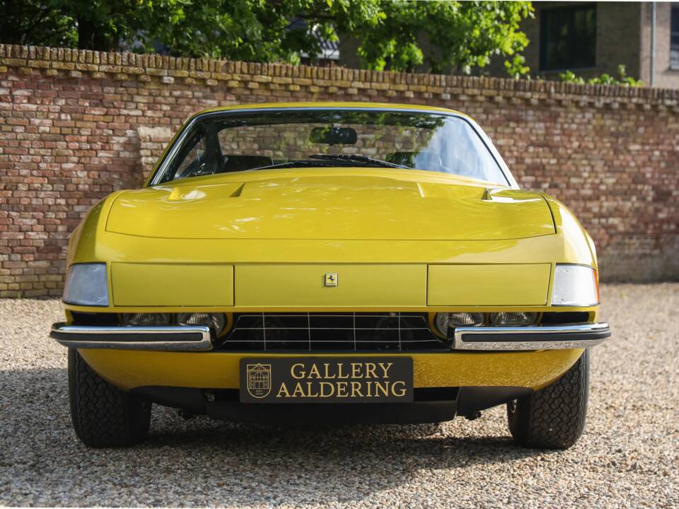 Afbeelding 5/50 van Ferrari 365 GTB/4 Daytona (1971)