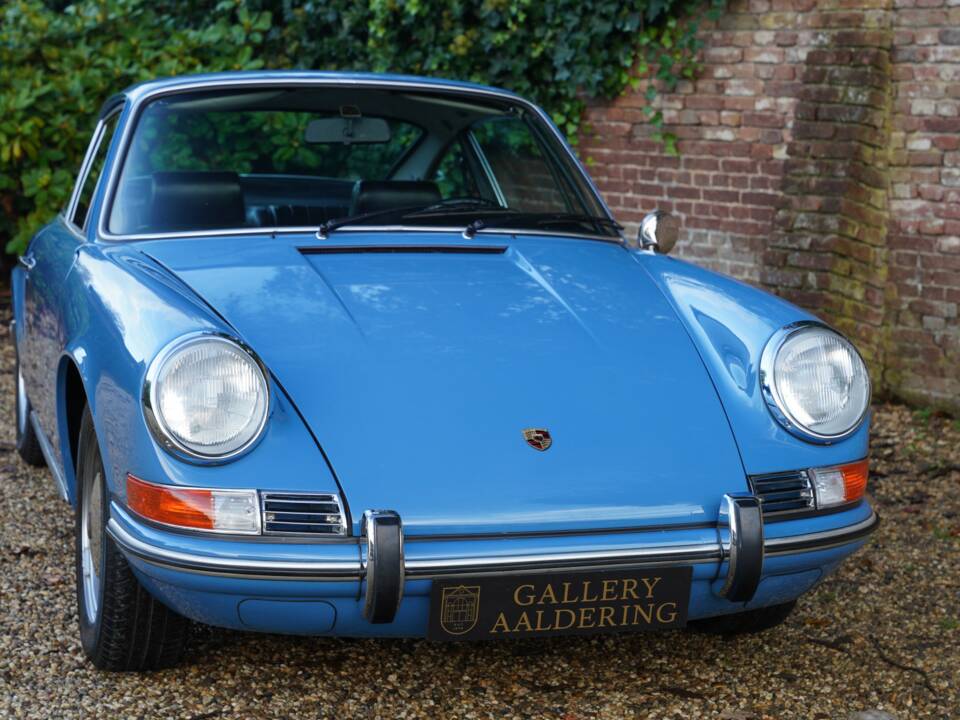 Image 38/50 of Porsche 912 (1969)