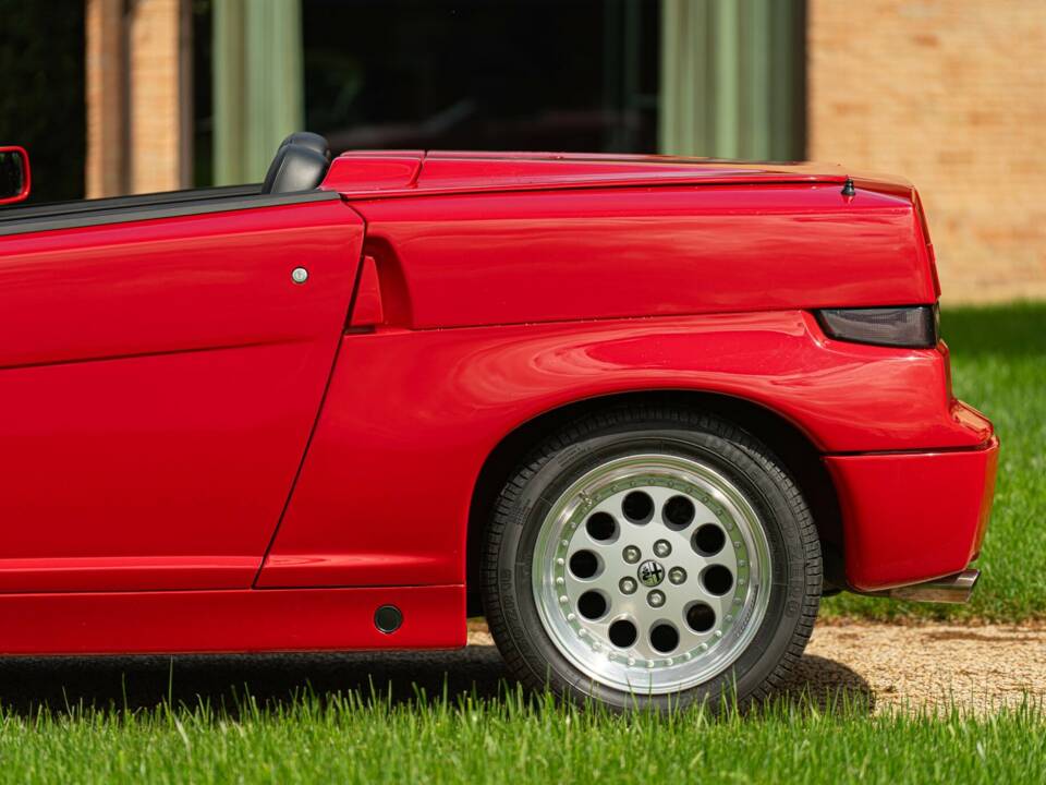 Immagine 24/50 di Alfa Romeo RZ (1993)