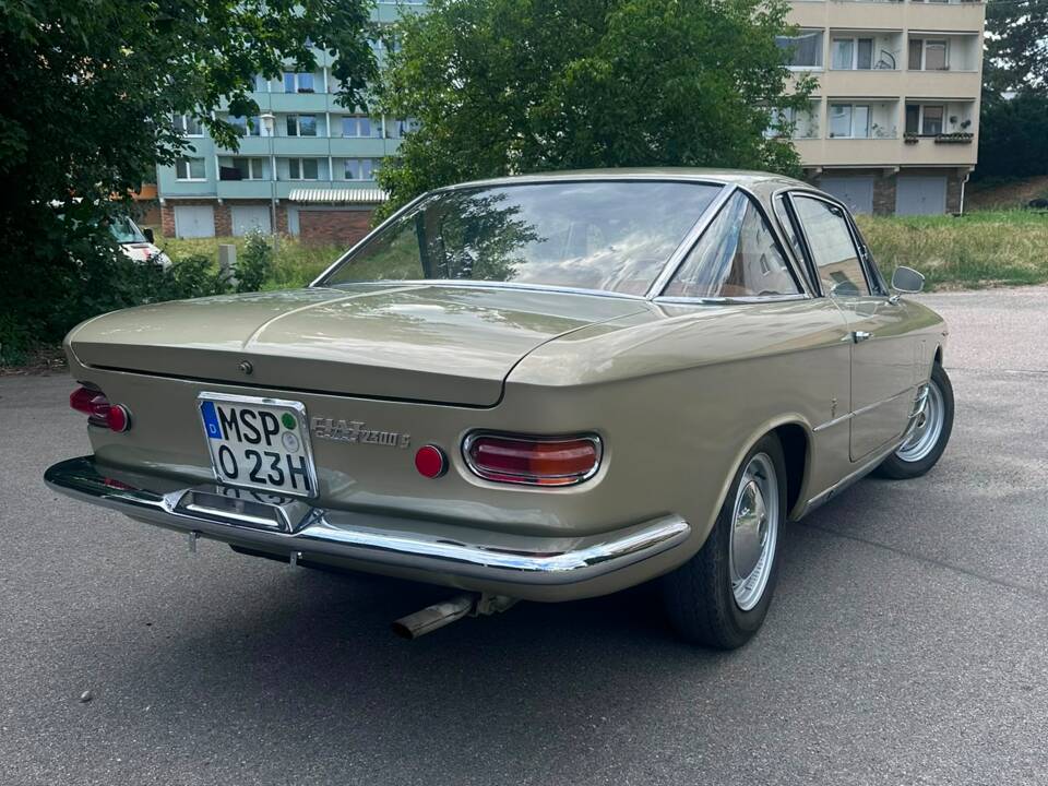 Bild 5/17 von FIAT 2300 S Coupé (1966)
