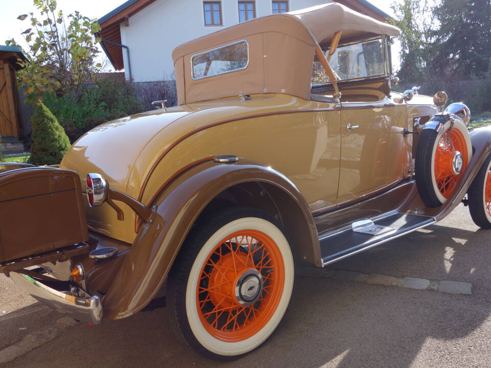 Image 5/21 of Chevrolet Independence (1931)