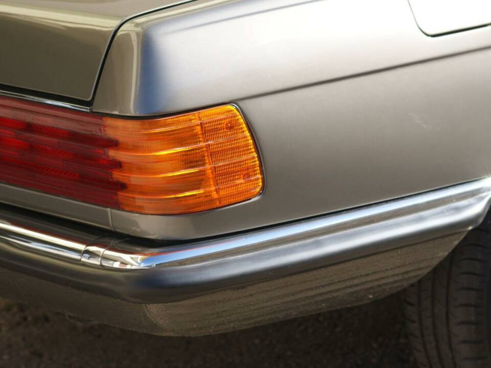 Bild 30/50 von Mercedes-Benz 280 SLC (1976)