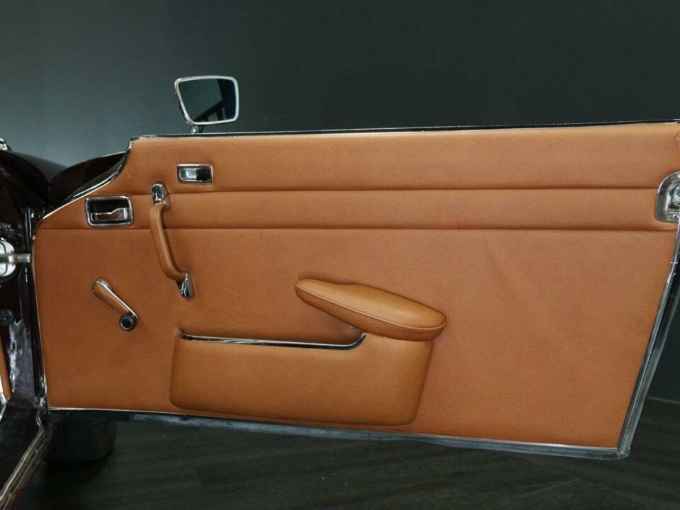 Bild 23/50 von Mercedes-Benz 280 SL (1971)