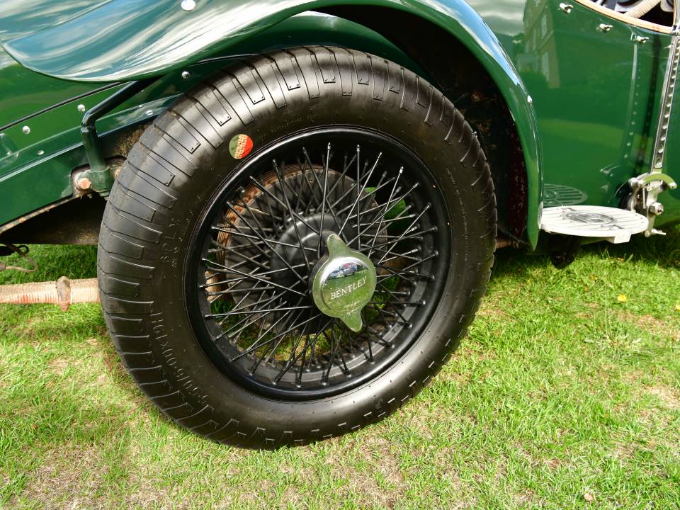 Image 23/50 of Bentley 4 1&#x2F;4 Litre (1936)