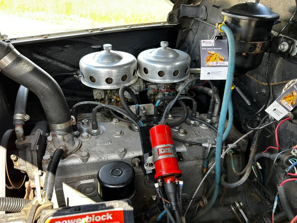 Bild 46/78 von Plymouth Special Deluxe (1948)