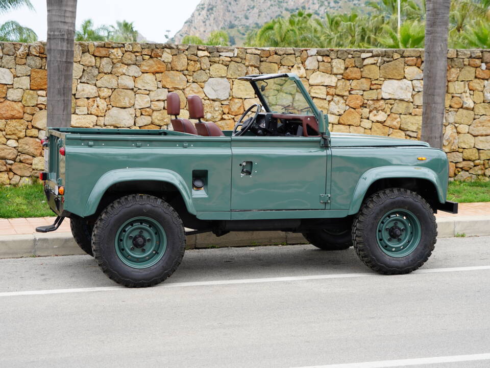 Bild 5/37 von Land Rover 90 (1987)