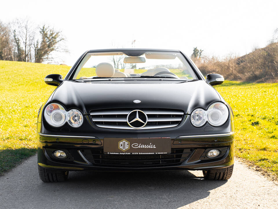 Imagen 21/77 de Mercedes-Benz CLK 280 (2008)