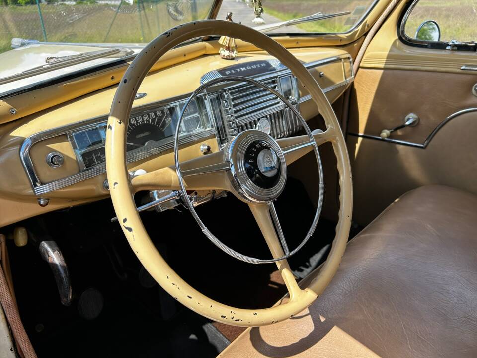 Bild 54/78 von Plymouth Special Deluxe (1948)
