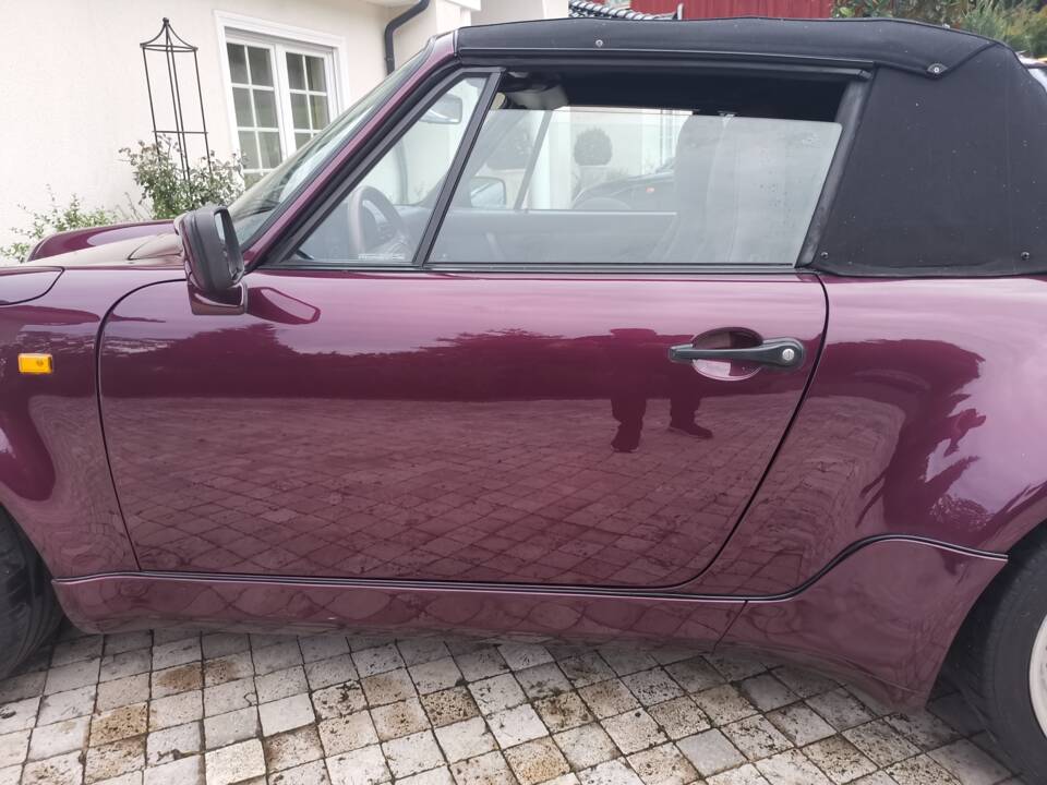 Image 14/51 of Porsche 911 Carrera 2 (WTL) (1990)