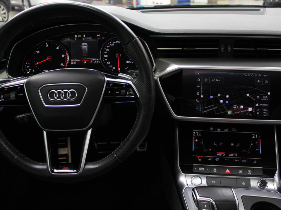 Image 13/13 de Audi A6 Avant 3.0 TDI quattro (2018)