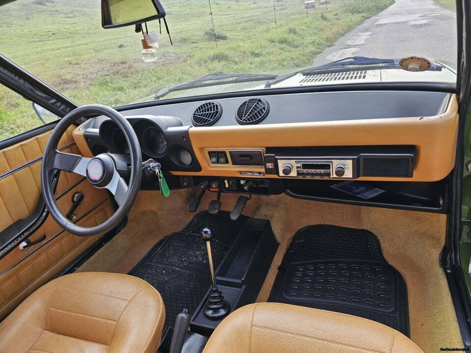Bild 22/57 von FIAT 128 Moretti Coupé (1972)