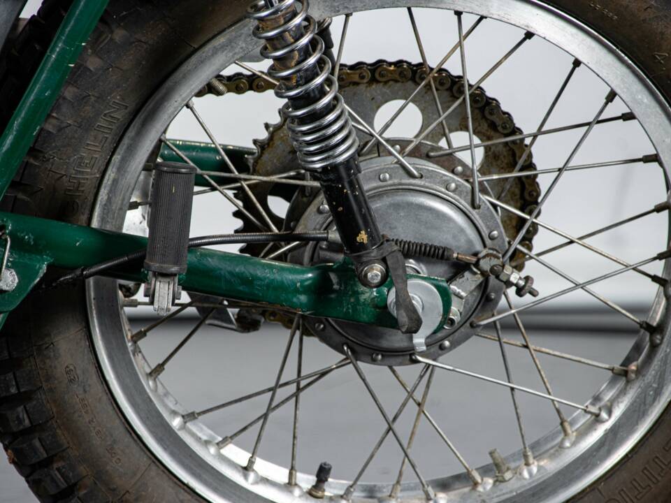 Image 32/50 of Ossa DUMMY (1973)