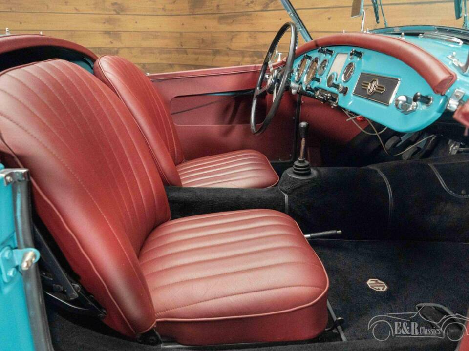 Image 12/19 of MG MGA 1500 (1958)