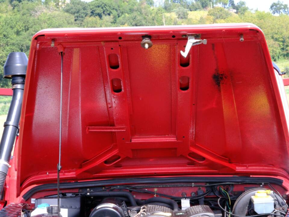 Afbeelding 21/31 van Land Rover Defender 110 300Tdi (1997)