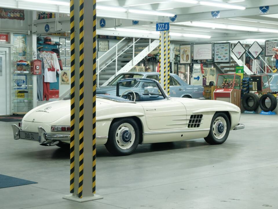 Bild 21/50 von Mercedes-Benz 300 SL Roadster (1959)