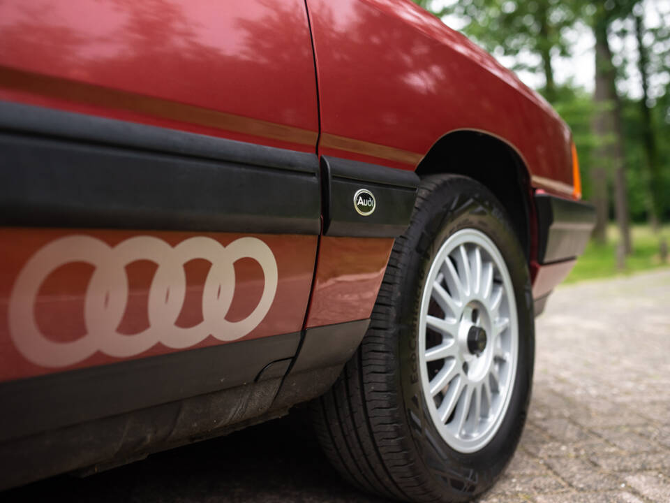 Immagine 19/45 di Audi 100 Avant 2.2 quattro (1986)