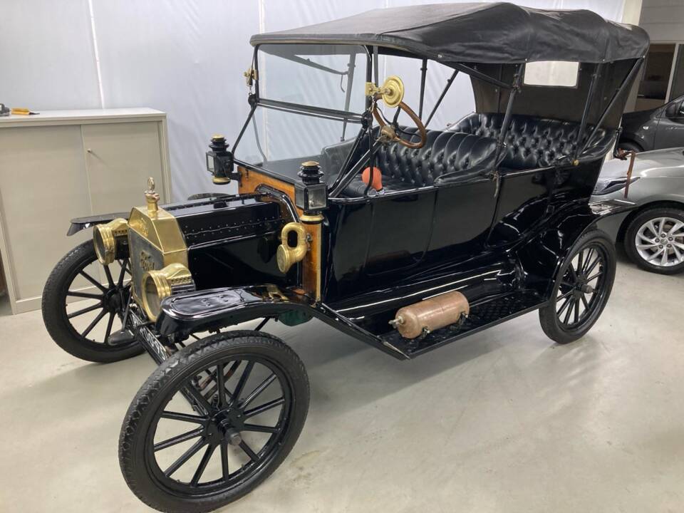 Image 1/10 de Ford Model T Touring (1914)