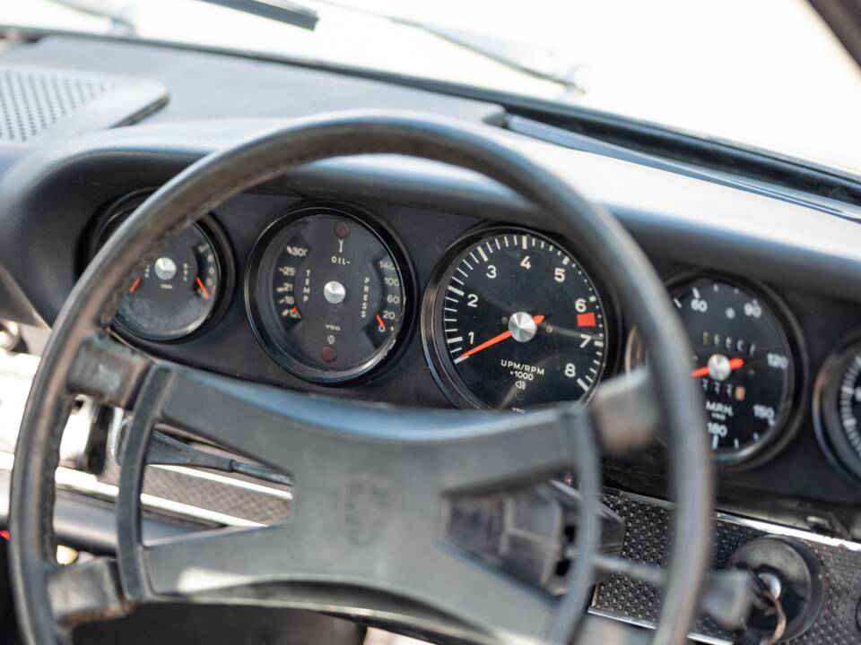 Image 15/25 of Porsche 911 2.2 T (1971)