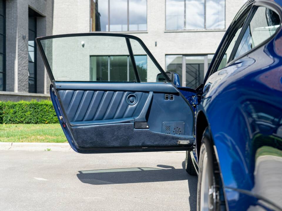 Bild 35/48 von Porsche 911 Carrera 3.2 (1984)