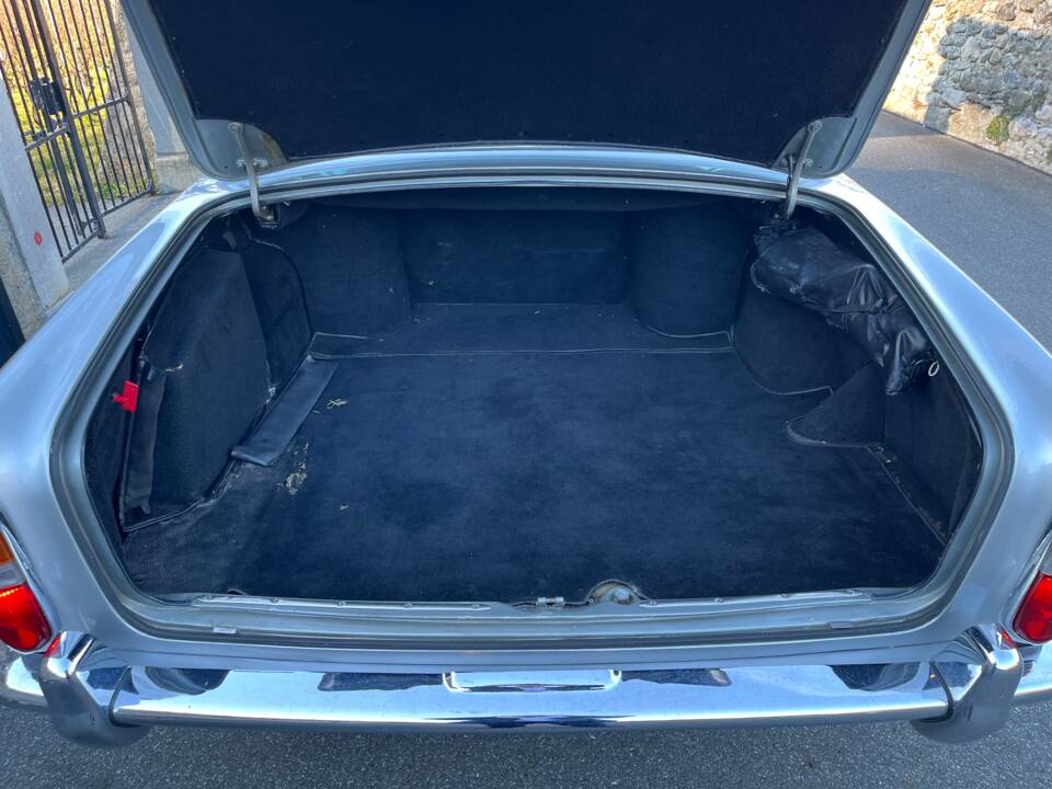 Image 15/21 of Rolls-Royce Silver Shadow I (1968)