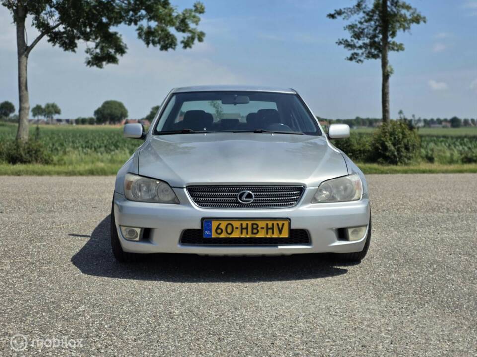 Afbeelding 5/33 van Lexus IS 200 (2001)