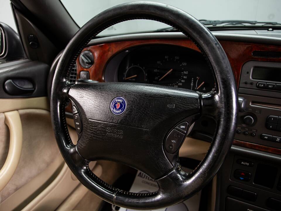 Imagen 28/39 de Saab 9-3 2.0i (1998)