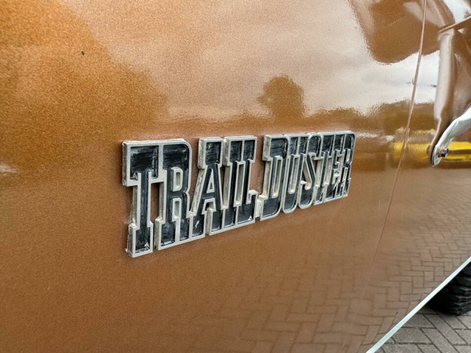 Bild 11/22 von Plymouth Trail Duster (1976)