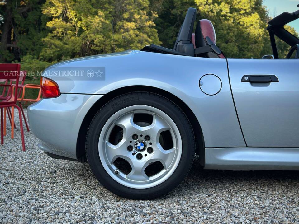 Image 39/66 de BMW Z3 2.8 (1998)
