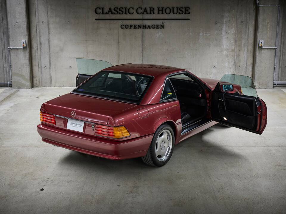 Bild 33/99 von Mercedes-Benz SL 320 (1995)