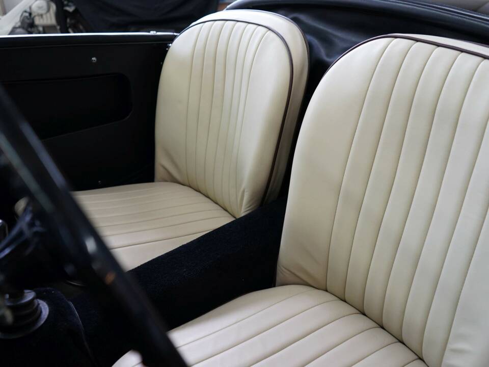Immagine 35/46 di MG MGA 1500 (1959)
