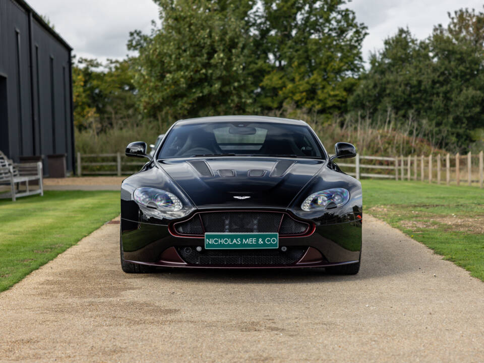 Imagen 69/69 de Aston Martin V12 Vantage S (2017)