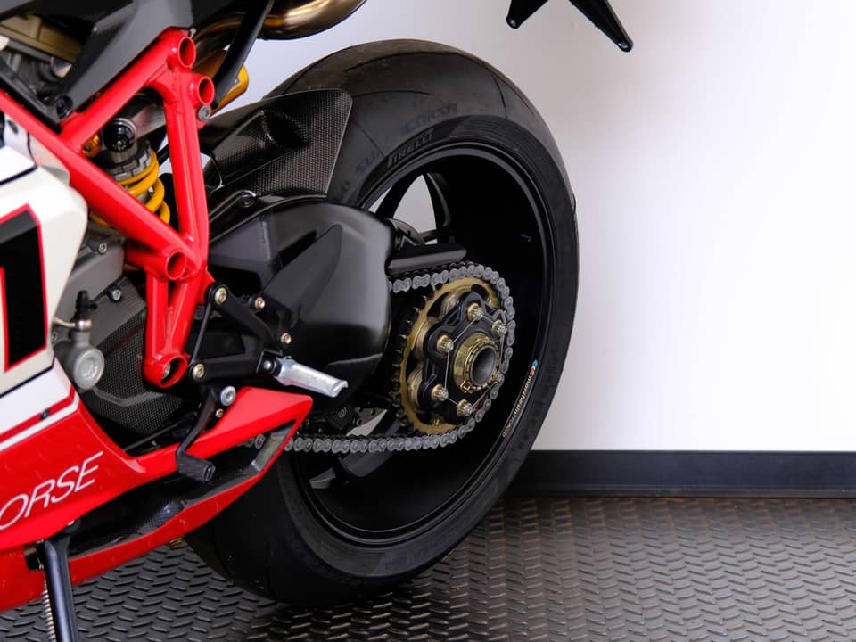 Image 47/98 of Ducati 1098 R (2010)