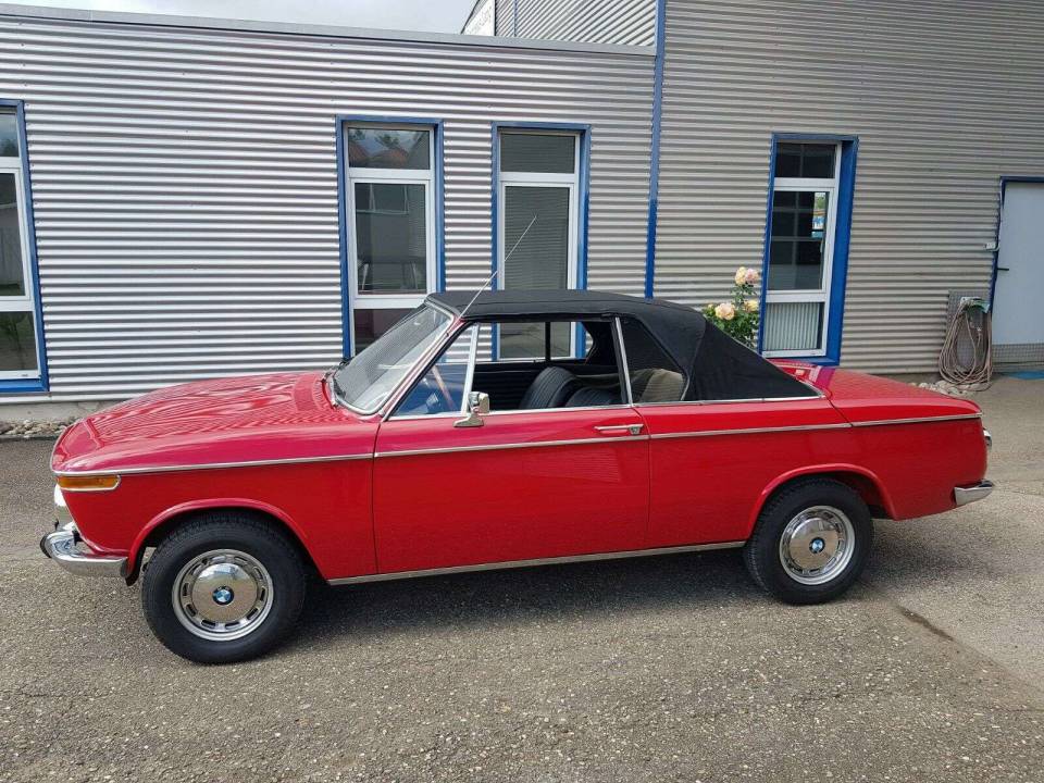 Image 2/20 of BMW 1600 - 2 (1970)