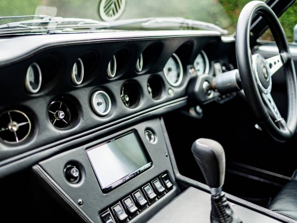 Image 40/42 de Jensen Interceptor MK III (1973)