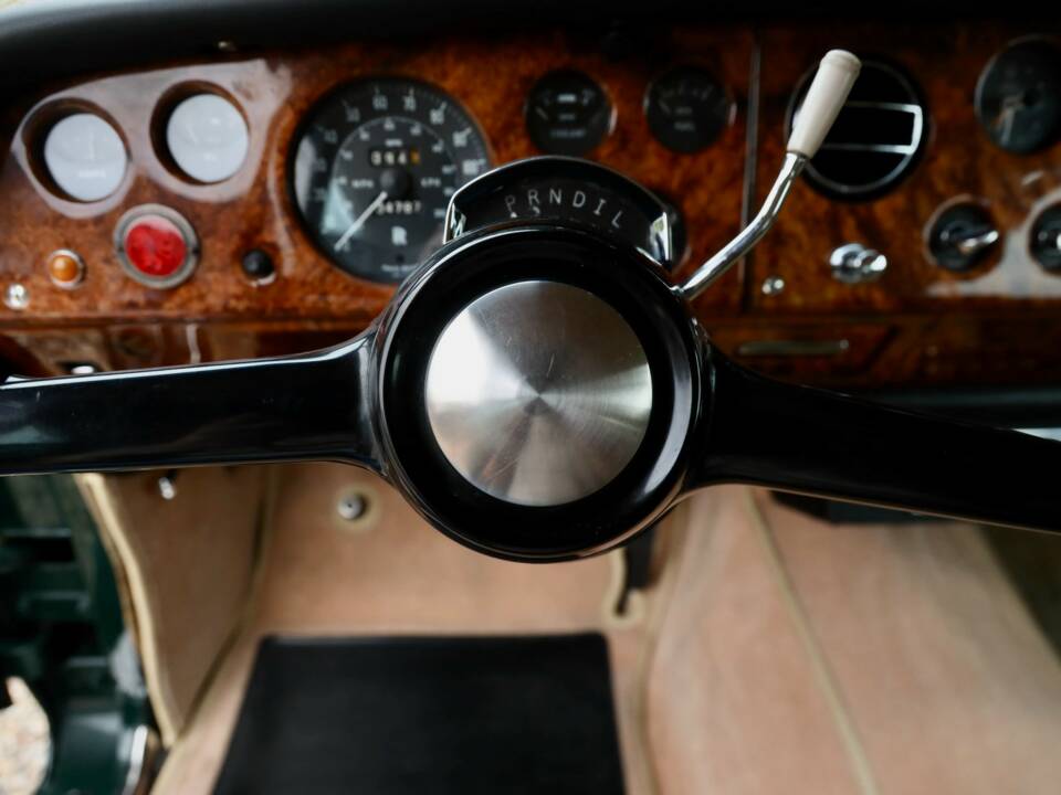 Bild 40/50 von Rolls-Royce Silver Shadow I (1967)