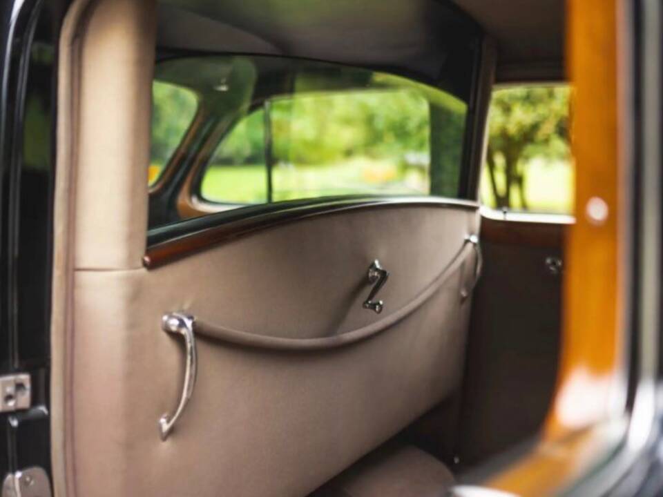 Bild 8/11 von Cadillac 75 Fleetwood Imperial (1938)
