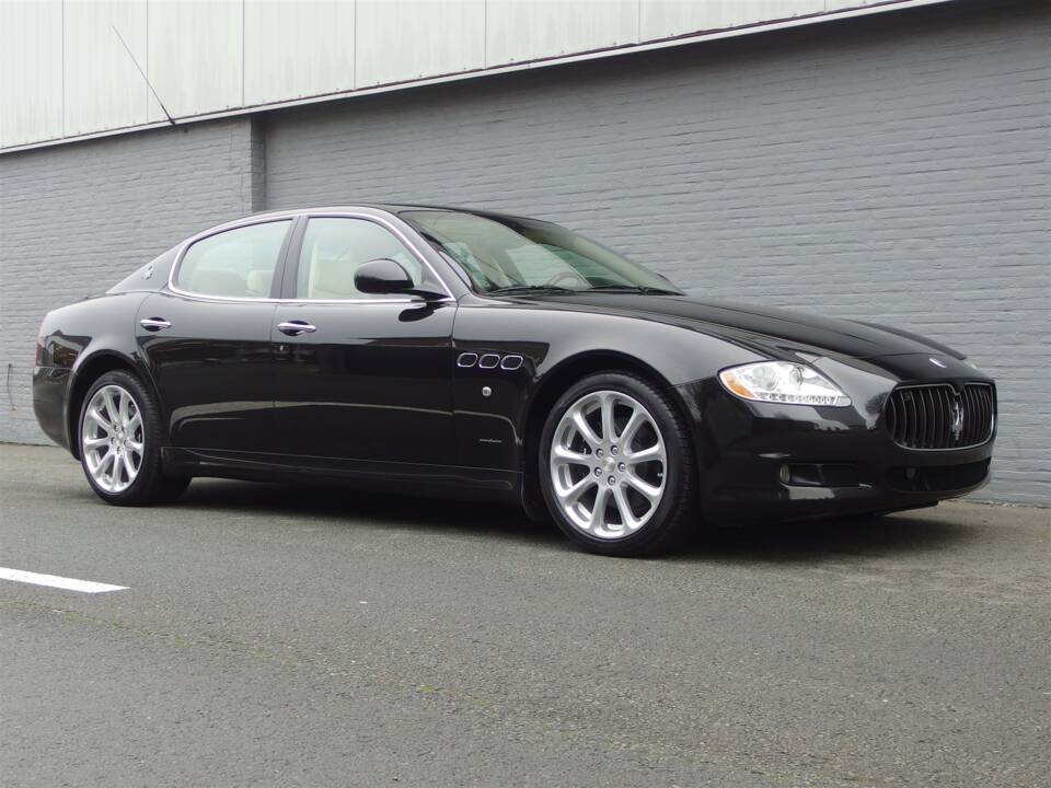 Bild 2/100 von Maserati Quattroporte 4.2 (2010)