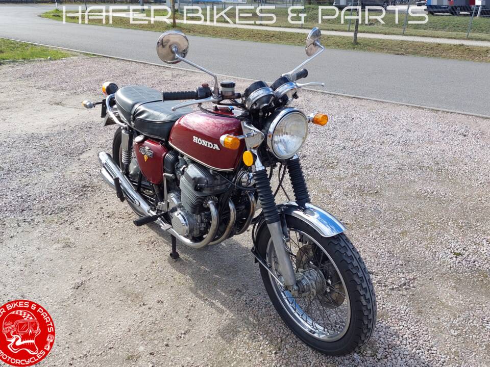 Image 2/45 of Honda CB 750 Four (1976)