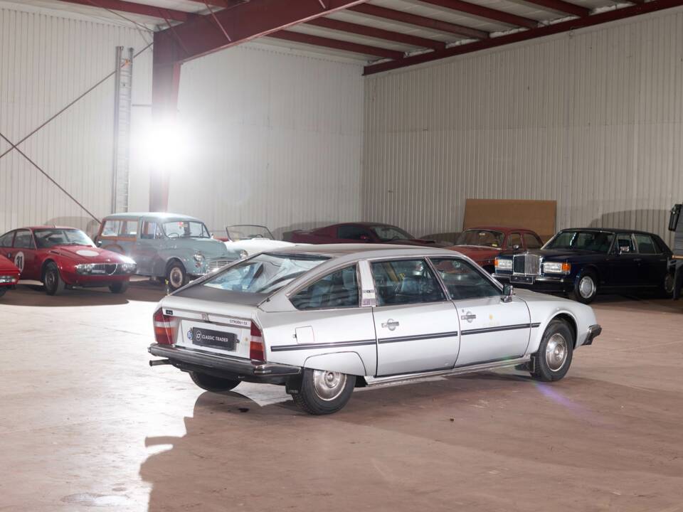 Afbeelding 5/47 van Citroën CX Prestige injection (1982)