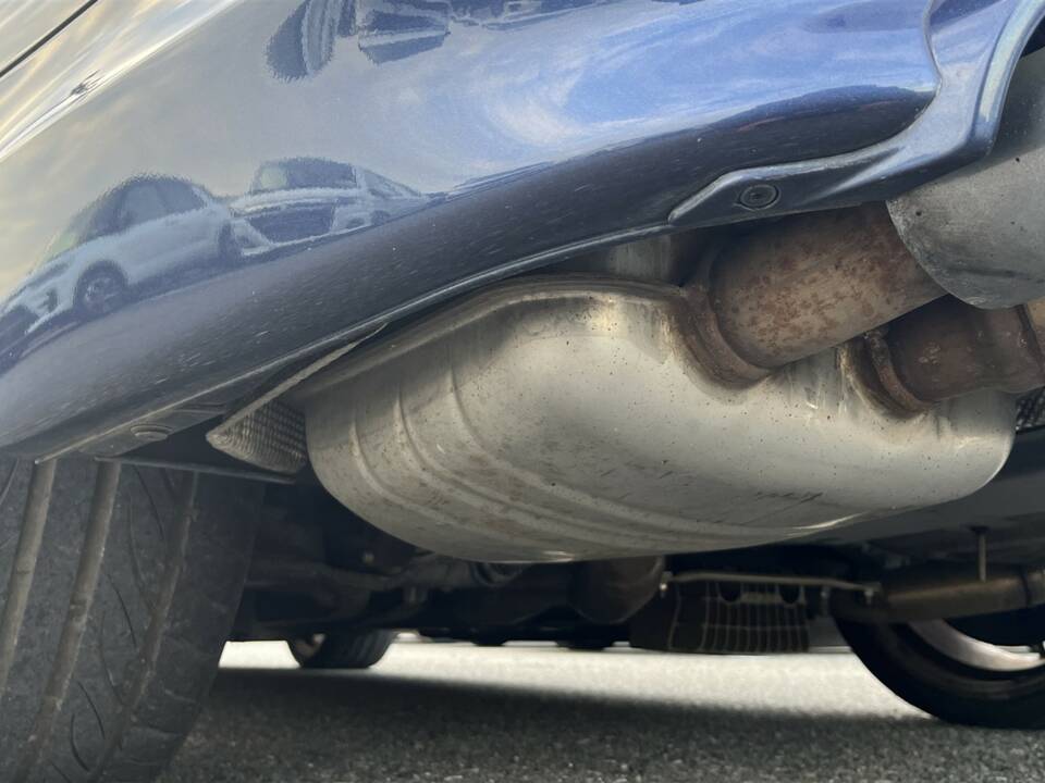 Image 44/55 of ALPINA B6 Coupé (2006)