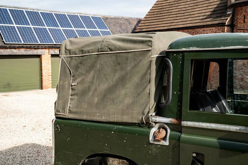 Afbeelding 42/50 van Land Rover 109 (1983)