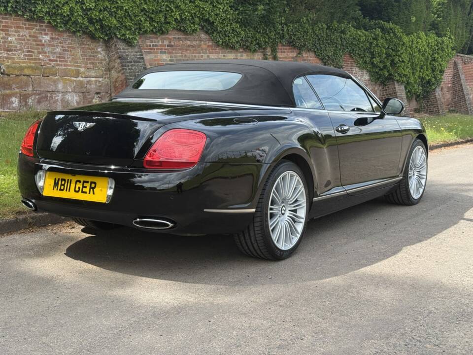 Image 2/13 of Bentley Continental GTC Speed (2011)