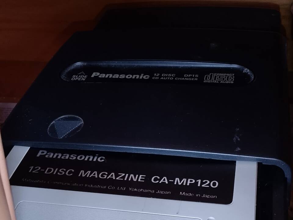 Image 18/50 of Peugeot J5 2.0 (1983)