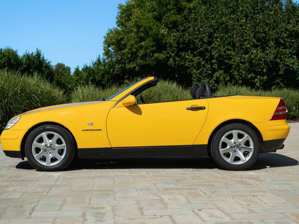 Immagine 6/50 di Mercedes-Benz SLK 200 (1997)