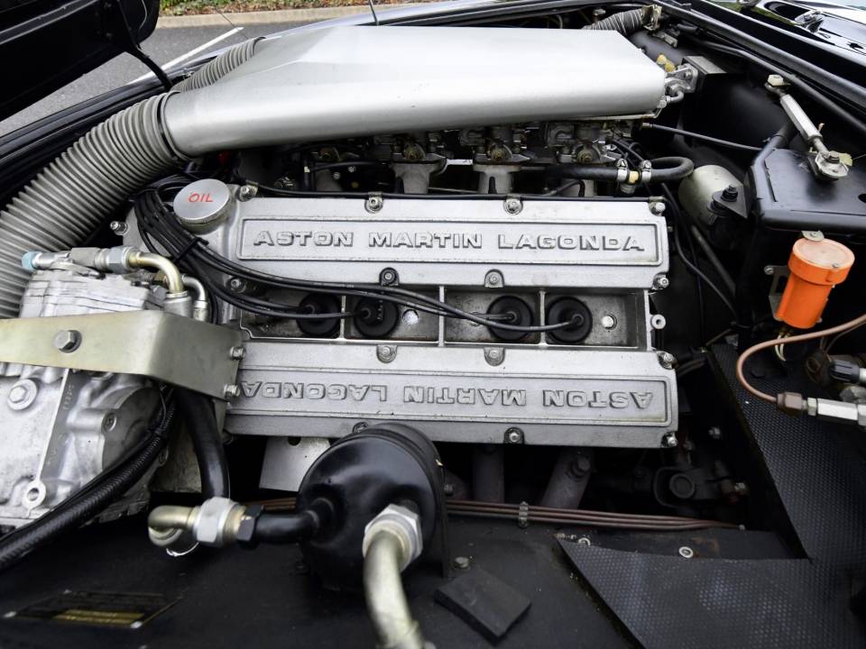 Image 33/50 de Aston Martin V8 Volante (1978)