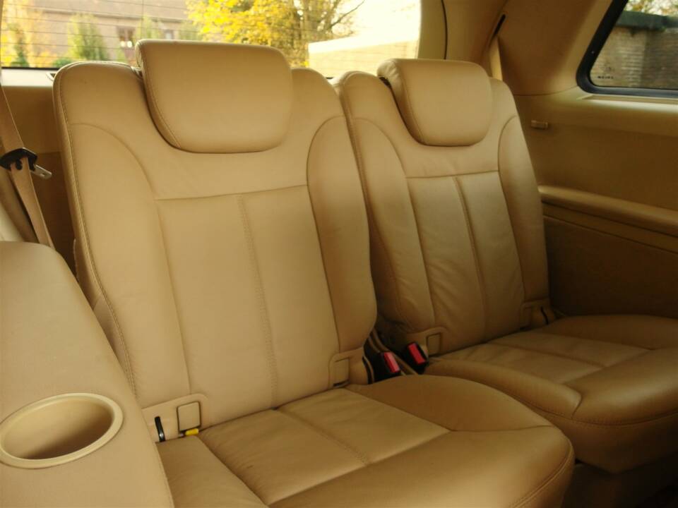 Bild 57/98 von Mercedes-Benz GL 450 4MATIC (2007)