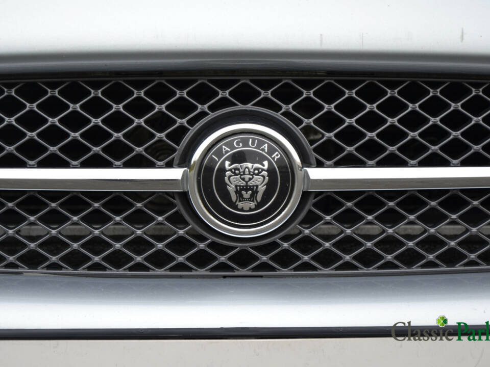 Image 48/50 de Jaguar XK 4.2 (2006)