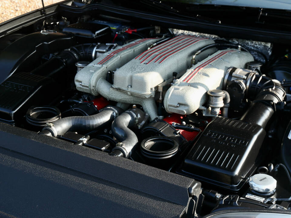 Image 47/50 of Ferrari 575M Maranello (2004)