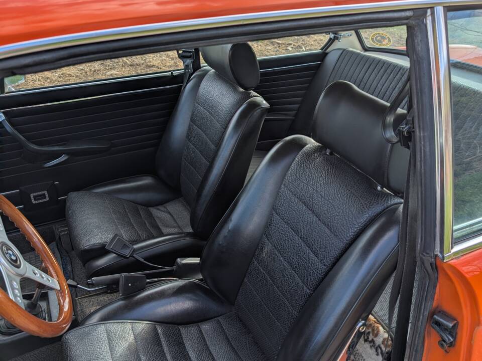 Bild 17/25 von BMW 2002 tii (1972)