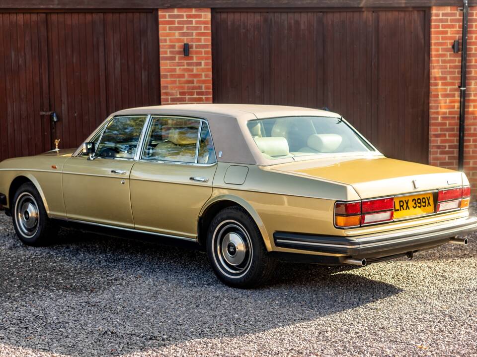 Immagine 3/24 di Rolls-Royce Silver Spur (1981)